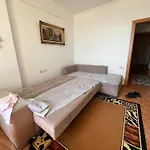 Апартаменты Beachfront - Steps From - Balcony - Fast Wifi *